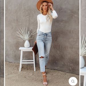 VICI White long sleeve bodysuit small BRAND NEW